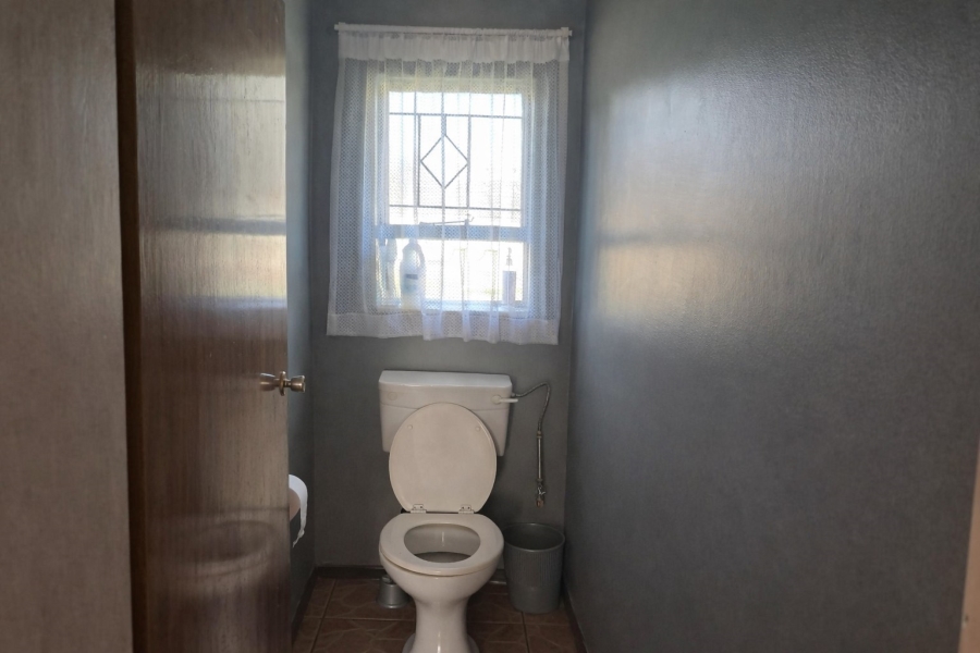 3 Bedroom Property for Sale in Meiringspark Ext 2 North West